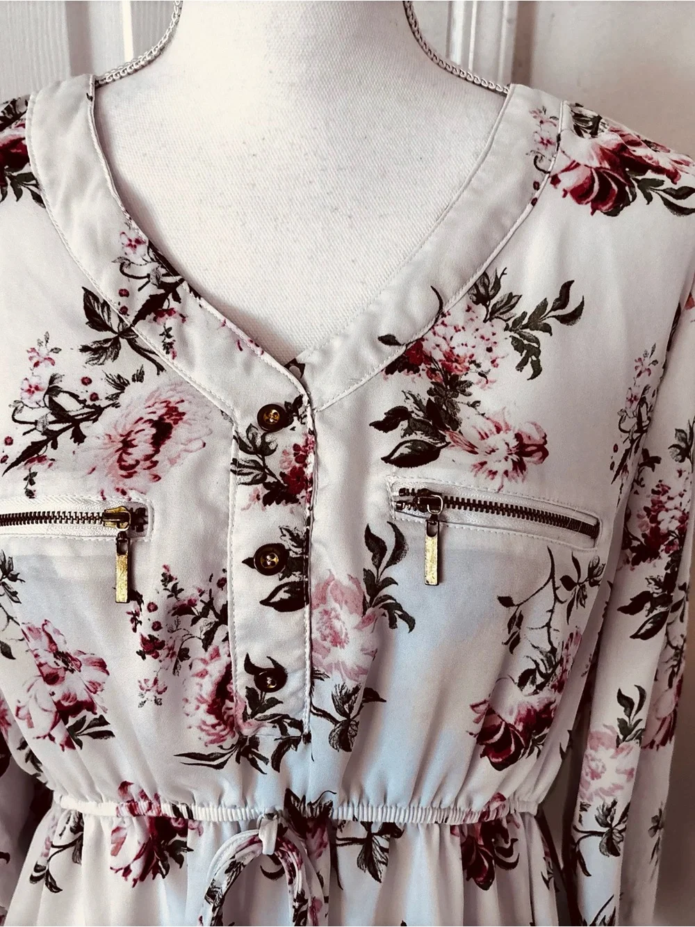 J For Justify Tunic - Picture 4 of 9